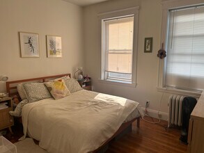 233 Kelton St, Unit 4 in Boston, MA - Building Photo - Building Photo