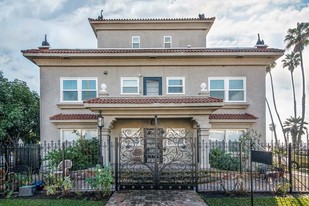 2 18th Pl in Long Beach, CA - Building Photo