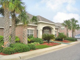 The Reserve Apartments in Gulf Breeze, FL - Building Photo