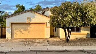 1362 W. Roadrunner Dr. in Chandler, AZ - Building Photo