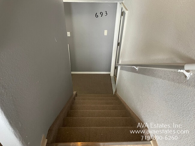 693 E Laporte Dr in Pueblo West, CO - Building Photo - Building Photo