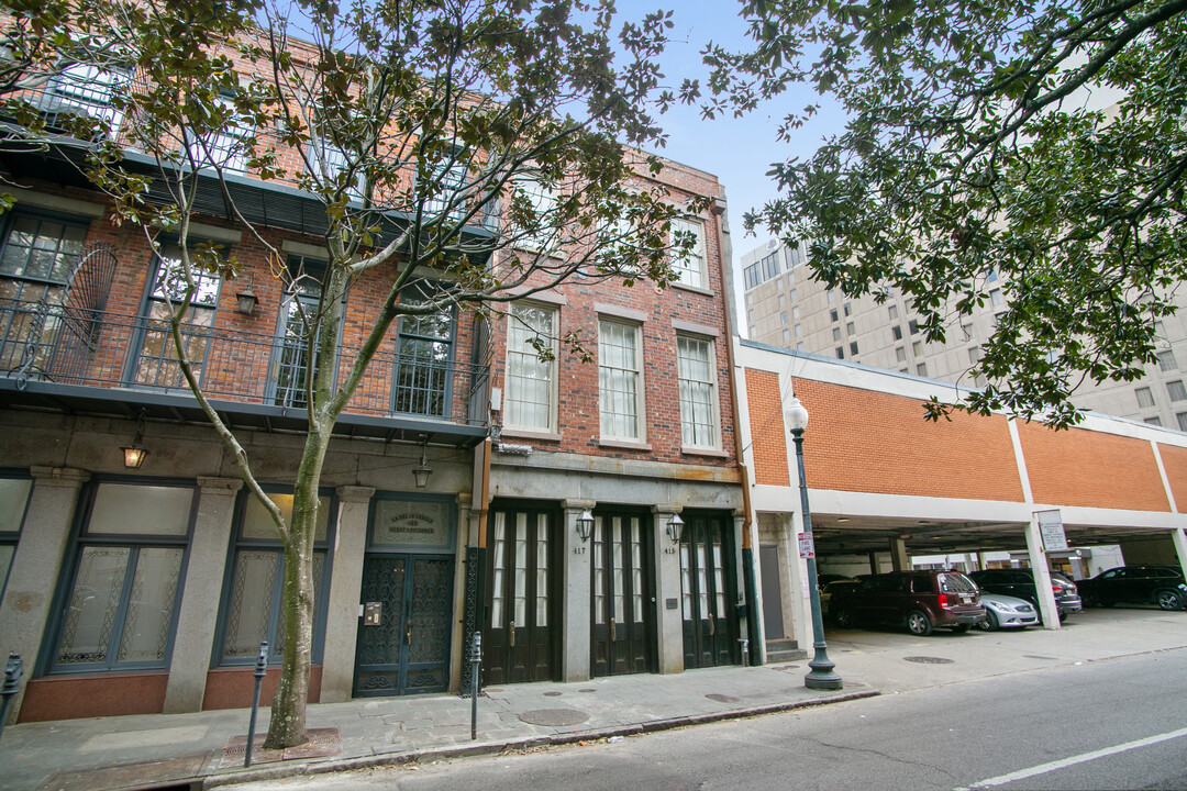 415 Gravier St in New Orleans, LA - Building Photo