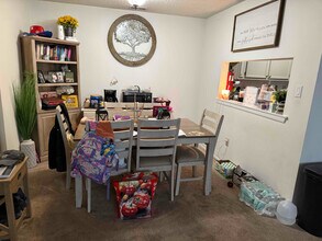 5317 Aberdeen Dr in Mount Laurel, NJ - Building Photo - Building Photo