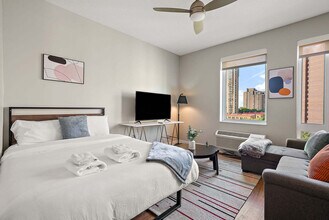 1410 Nicollet Ave in Minneapolis, MN - Building Photo - Building Photo