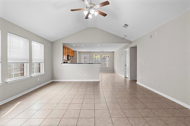 6037 Turkey Creek in Missouri City, TX - Building Photo - Building Photo