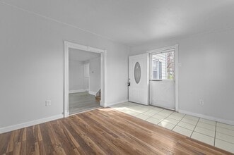 520 Lincoln Ave in Pottstown, PA - Building Photo - Building Photo