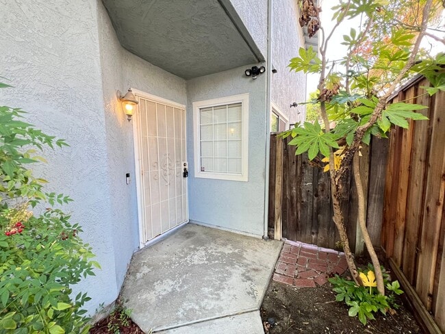 4286 Garibaldi Pl in Pleasanton, CA - Building Photo - Building Photo