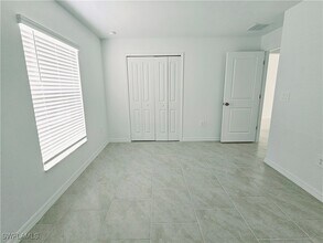 17700 Paradiso Wy in North Fort Myers, FL - Building Photo - Building Photo