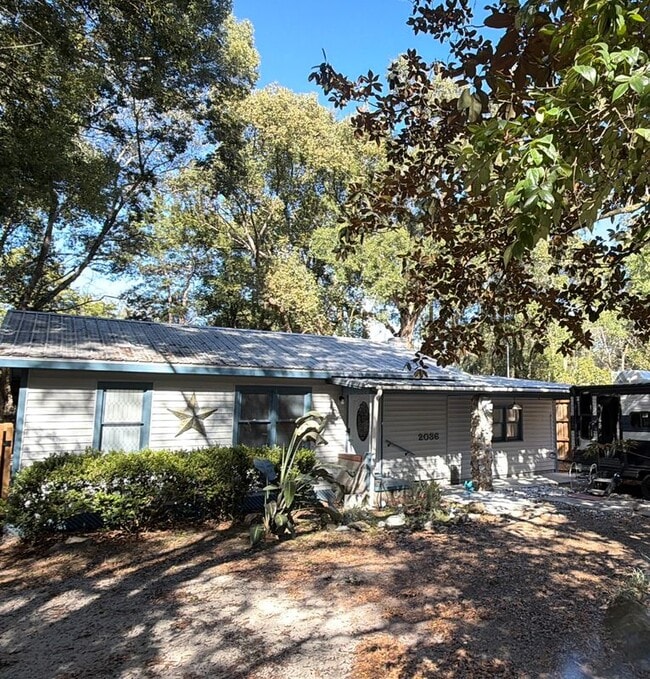 2036 NW 31st Ave in Gainesville, FL - Building Photo - Building Photo