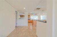 407 Parkway Ct in Ft. Myers, FL - Foto de edificio - Building Photo