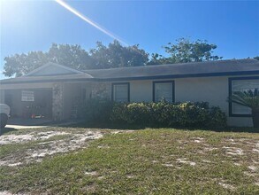 8246 Tansy Dr in Orlando, FL - Building Photo - Building Photo