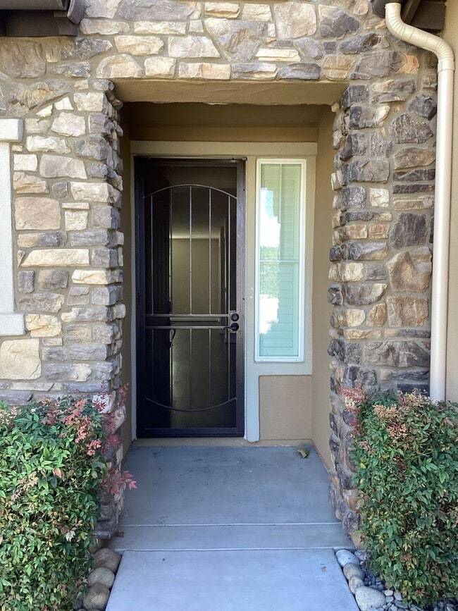 932 Calle De La Rosa in Orcutt, CA - Building Photo - Building Photo