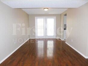 7076 Autumnhill Ln in Memphis, TN - Building Photo - Building Photo