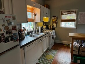 627 Tennelle St SE in Atlanta, GA - Foto de edificio - Building Photo