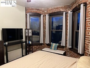 131 Jersey St, Unit 31 in Boston, MA - Foto de edificio - Building Photo