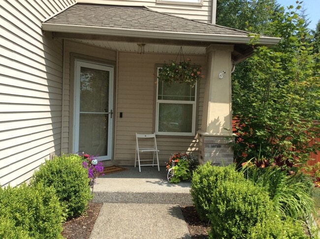 21438 SE 298th Pl in Kent, WA - Foto de edificio - Building Photo