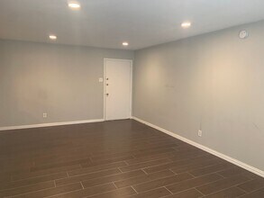 4112 Bowser Ave in Dallas, TX - Building Photo - Building Photo