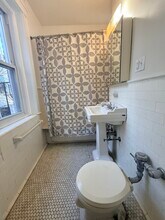 11 Gray St in Cambridge, MA - Foto de edificio - Building Photo