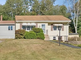 45-47 Emery St in Westbrook, ME - Building Photo