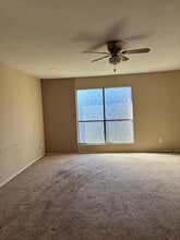 5667 Birchmont Dr, Unit A in Houston, TX - Building Photo - Building Photo