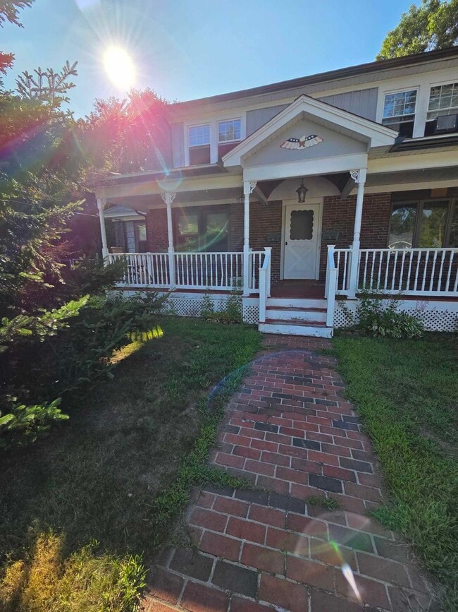 property at 5 Brook St