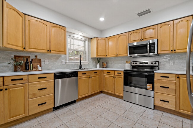 property at 39542 Friends Ave