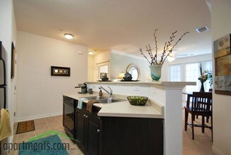 Redmill Landing in Virginia Beach, VA - Foto de edificio - Interior Photo