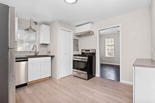 3909 Springfield Ave in Kansas City, KS - Building Photo