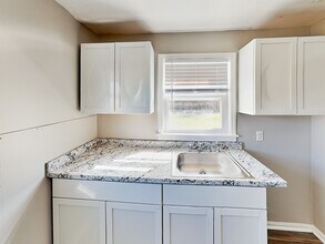 2607 N Layman Ave in Indianapolis, IN - Building Photo - Building Photo