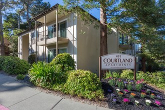 Courtland Apartments in San Bruno, CA - Building Photo - Building Photo