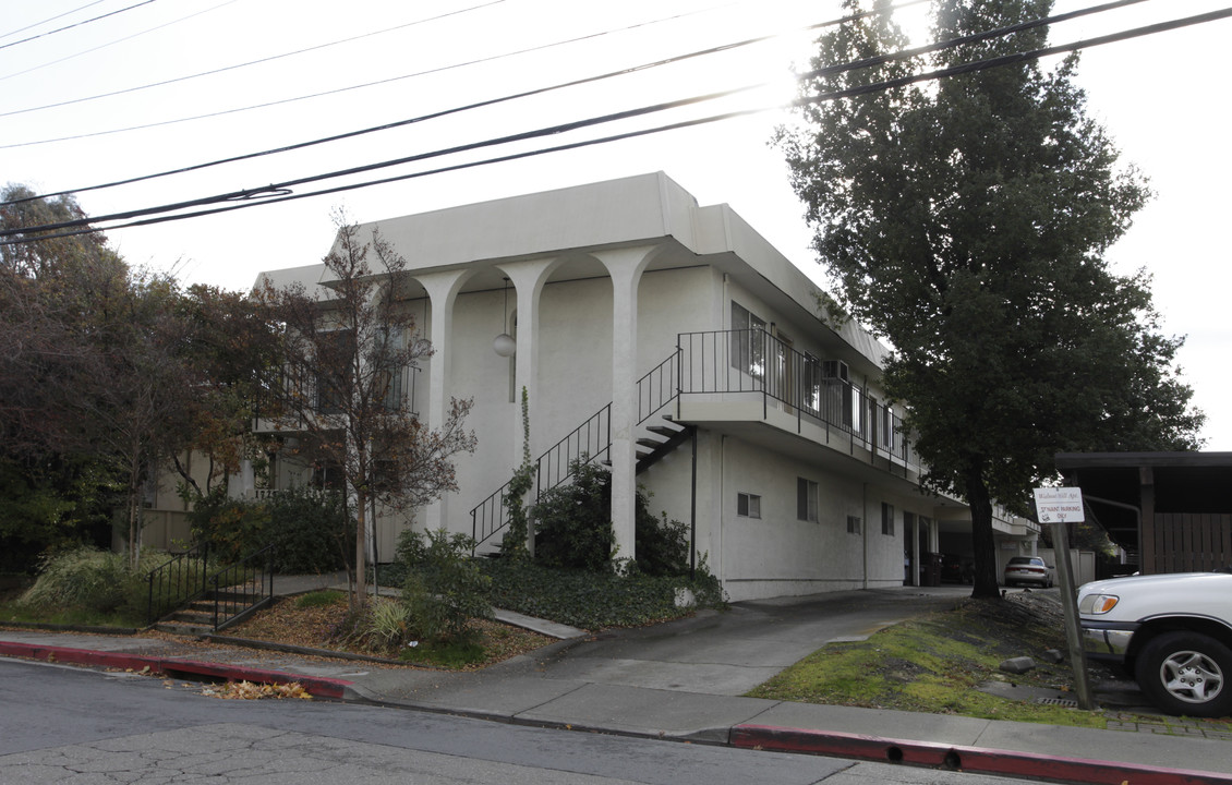 1725 Trinity Ave in Walnut Creek, CA - Building Photo