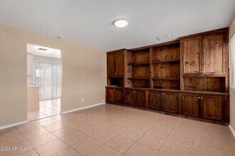 4231 E Grove St in Phoenix, AZ - Building Photo - Building Photo