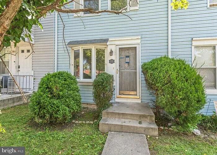 69 Cobbler Ln in Baltimore, MD - Building Photo