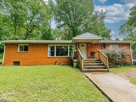 616 Pearl Ave in Morgantown, WV - Building Photo