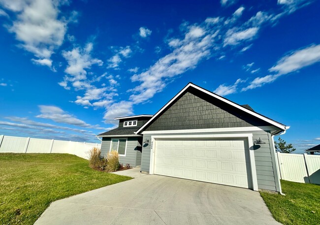 4088 N Pradera Ct in Post Falls, ID - Building Photo - Building Photo