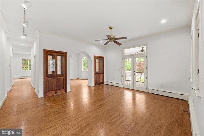 6013 Selvyn Rd in Bethesda, MD - Building Photo - Building Photo