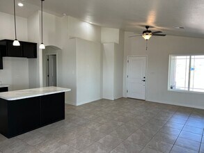 229 S Amarely Ave in San Luis, AZ - Building Photo - Building Photo