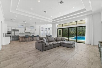 6950 NW 28th Ave in Boca Raton, FL - Building Photo - Building Photo