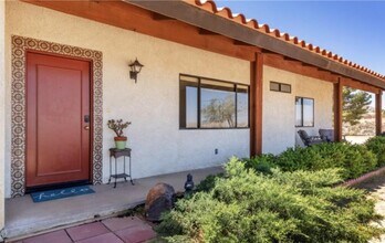 7662 Quail Springs Rd in Joshua Tree, CA - Building Photo - Building Photo