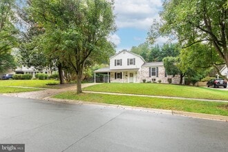 615 Smallwood Rd in Rockville, MD - Building Photo - Building Photo