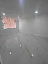 4594 NW 79th Ave, Unit 1D in Doral, FL - Building Photo - Building Photo