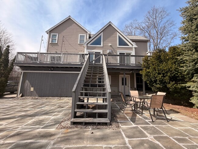 532 East St, Unit 3 in Weymouth, MA - Building Photo - Building Photo