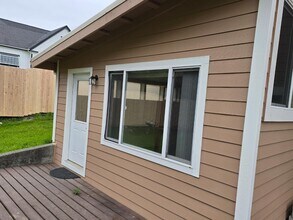 680 7th St in Crescent City, CA - Building Photo - Building Photo