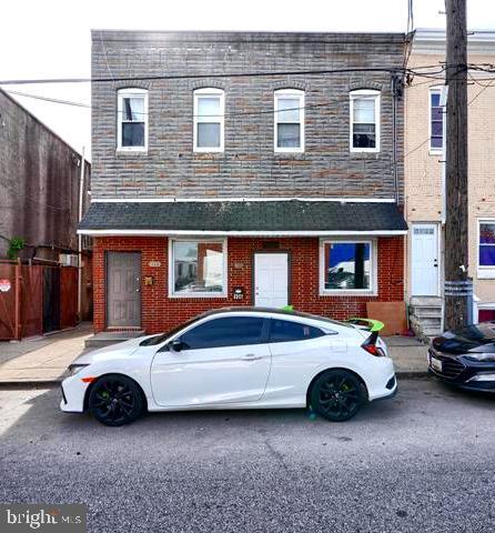 property at 106 S Haven St