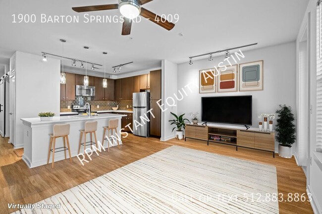 property at 1900 Barton Springs Rd