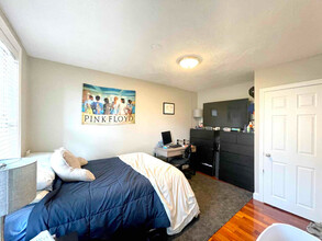 141 L St in Boston, MA - Building Photo - Building Photo