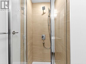 5 Quarrington Ln in Toronto, ON - Building Photo - Building Photo