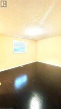 172 Springfield Pl in Waterloo, ON - Building Photo - Building Photo