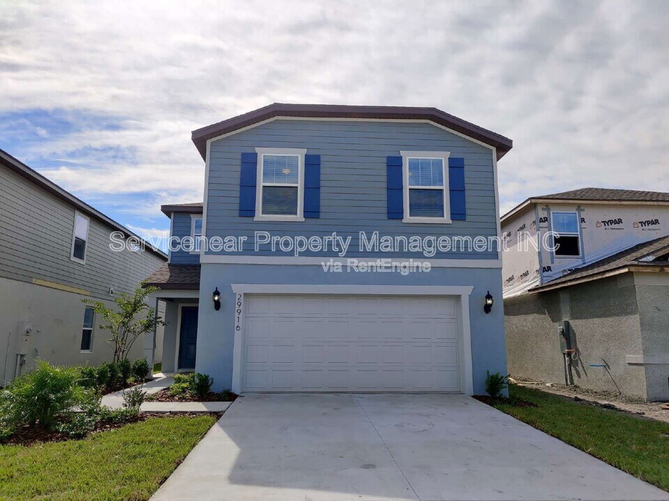 29916 Marquette Ave in Wesley Chapel, FL - Building Photo