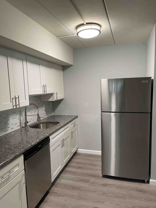 1575 W Street Rd in Warminster, PA - Foto de edificio - Building Photo